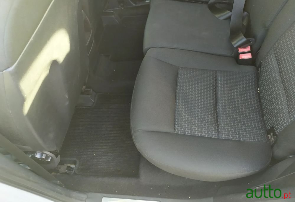 2009' Mercedes-Benz B 150 Standard photo #2