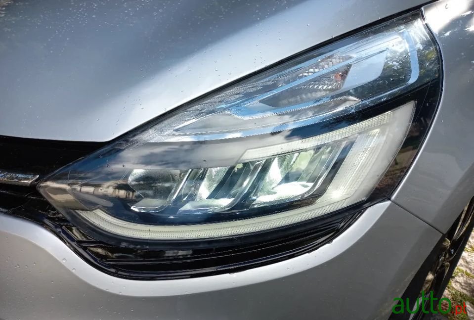 2017' Renault Clio photo #4