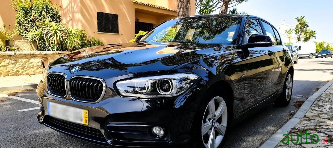 2015' BMW 116 Sport photo #1