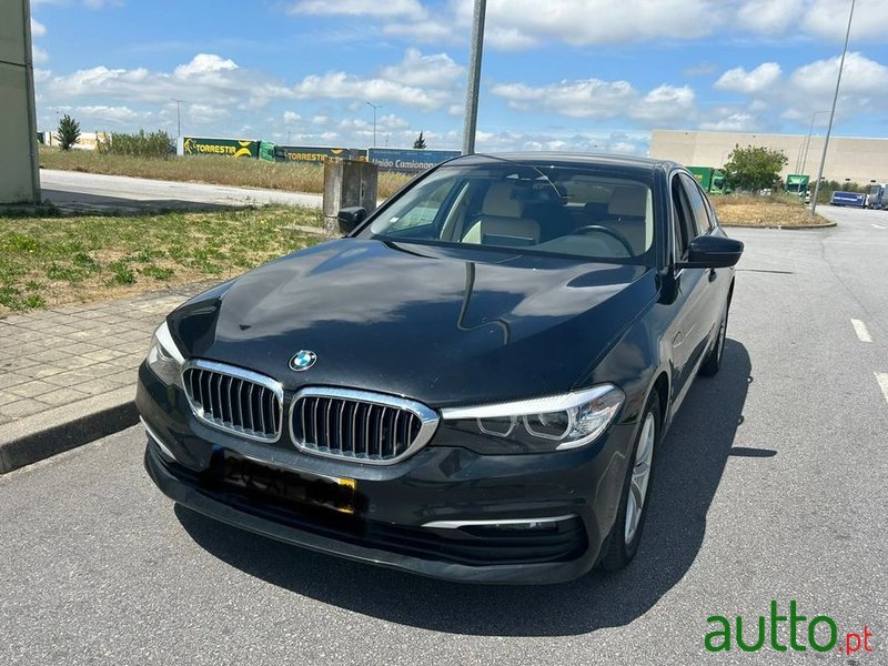 2019' BMW Série 5 E Iperformance photo #1