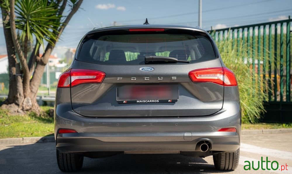 2020' Ford Focus Sw photo #3