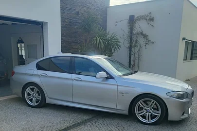 2012' BMW Série 5 D Pack M Auto