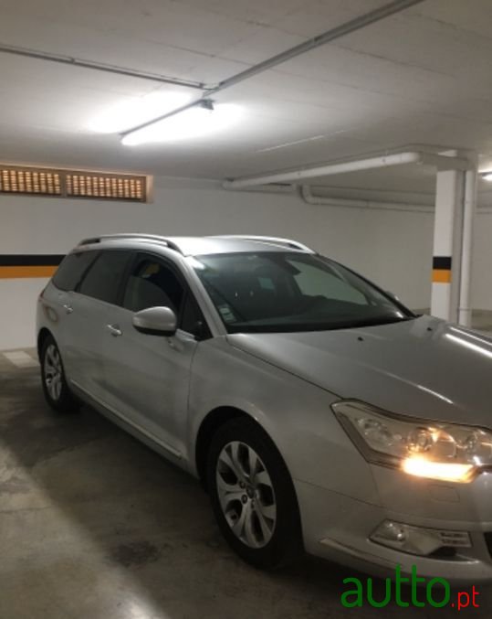 2008' Citroen C5 Tourer photo #6