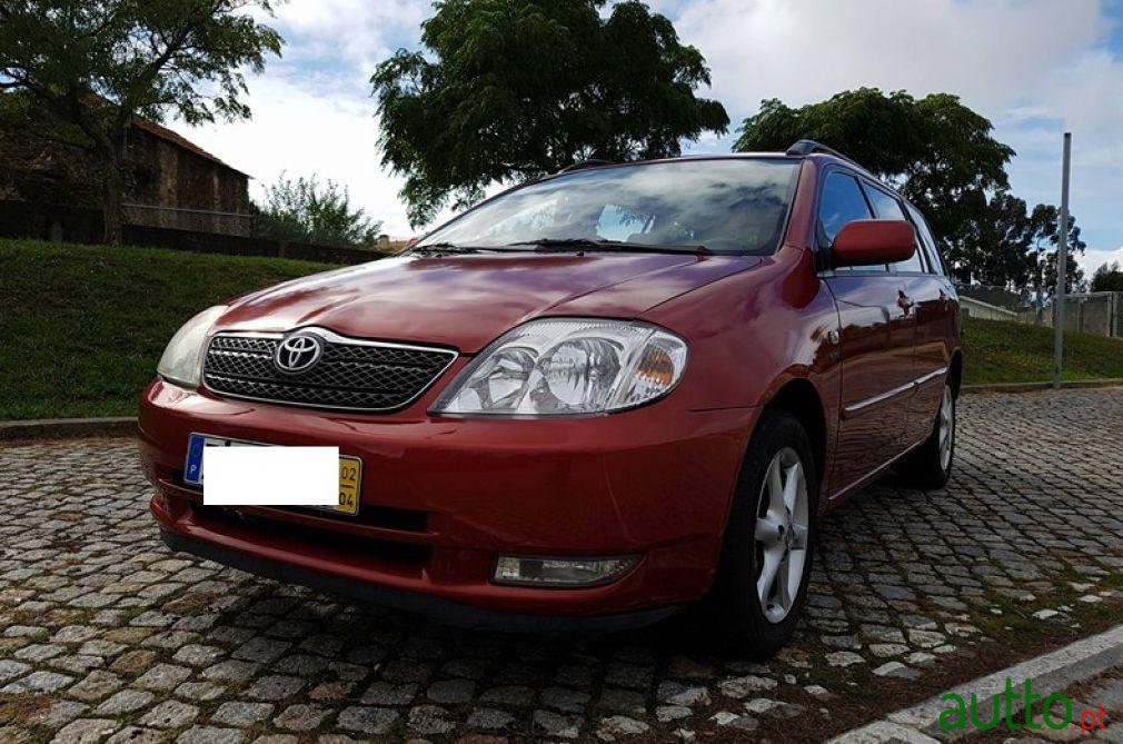 2002' Toyota Corolla SW 1.4 Sol photo #1