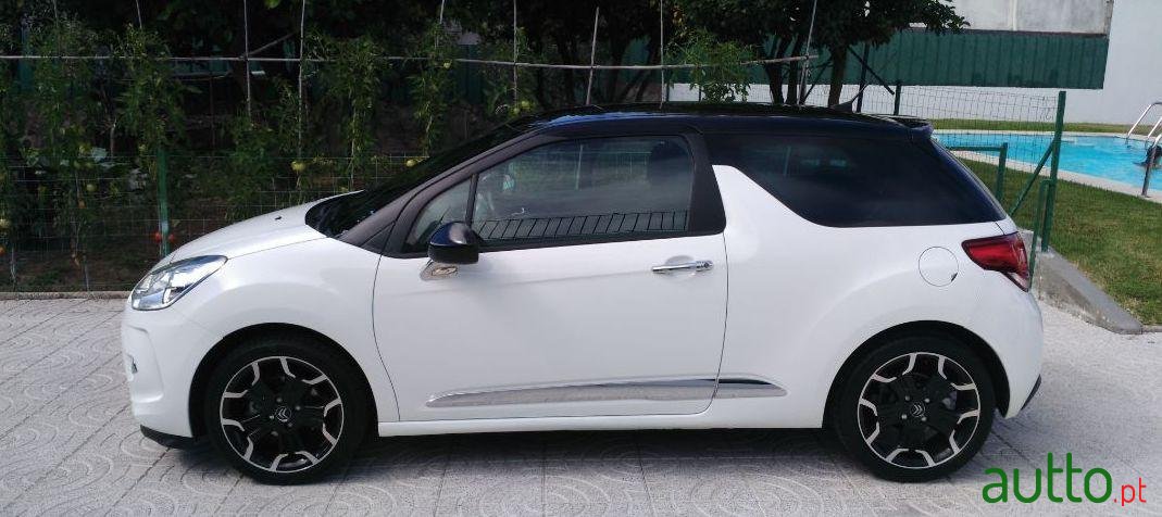 2012' Citroen DS3 photo #3