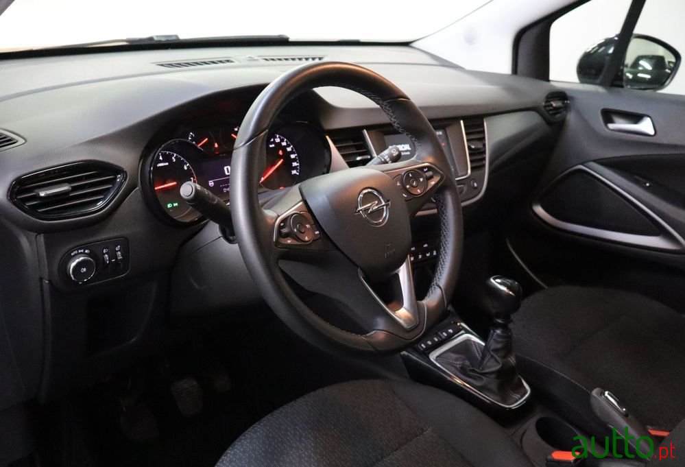 2019' Opel Crossland X 1.2 T Innovation photo #5