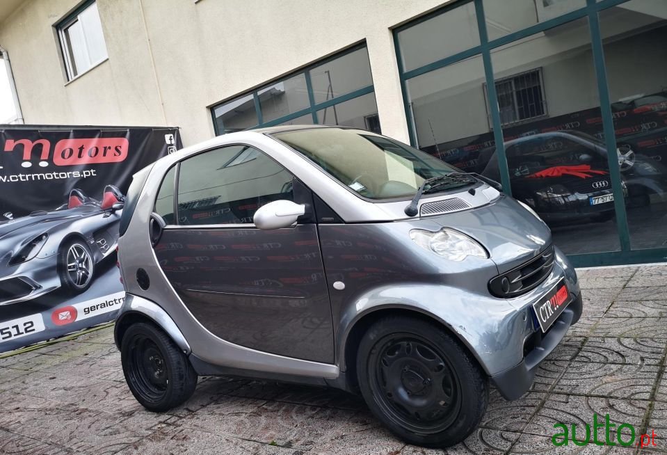 2001' Smart Fortwo photo #4