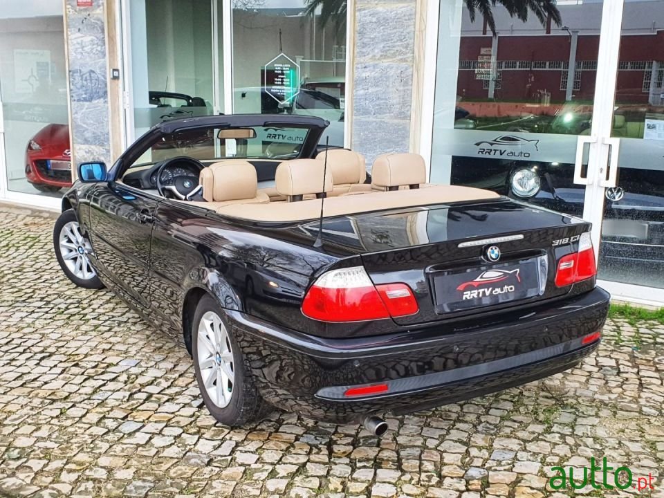 2004' BMW 318 photo #4