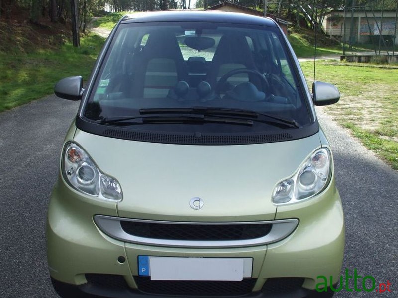 2009' Smart Fortwo photo #3