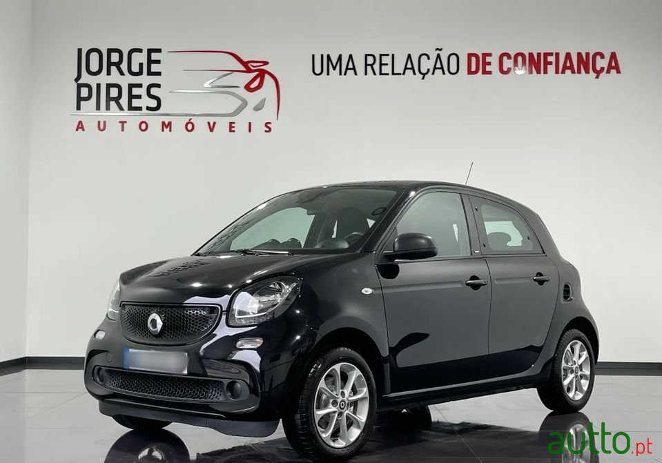 2019' Smart Forfour photo #1