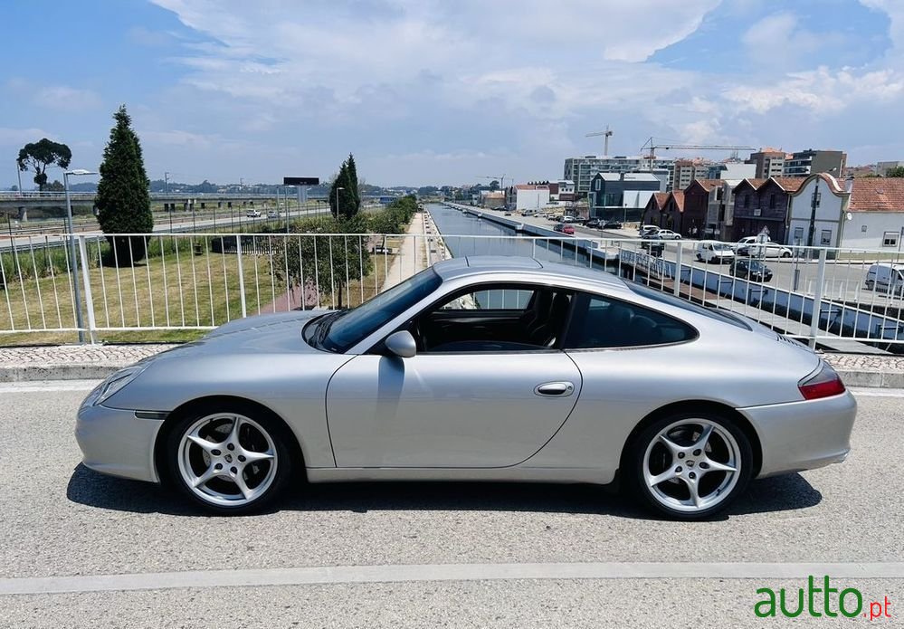 2001' Porsche 996 Carrera photo #1