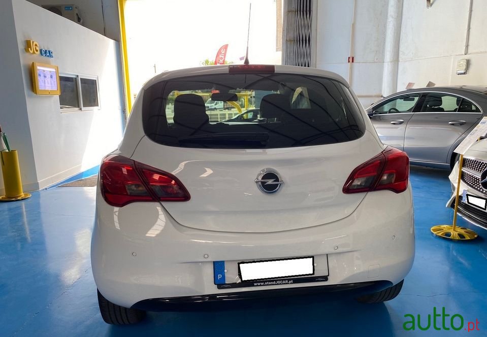 2015' Opel Corsa photo #6