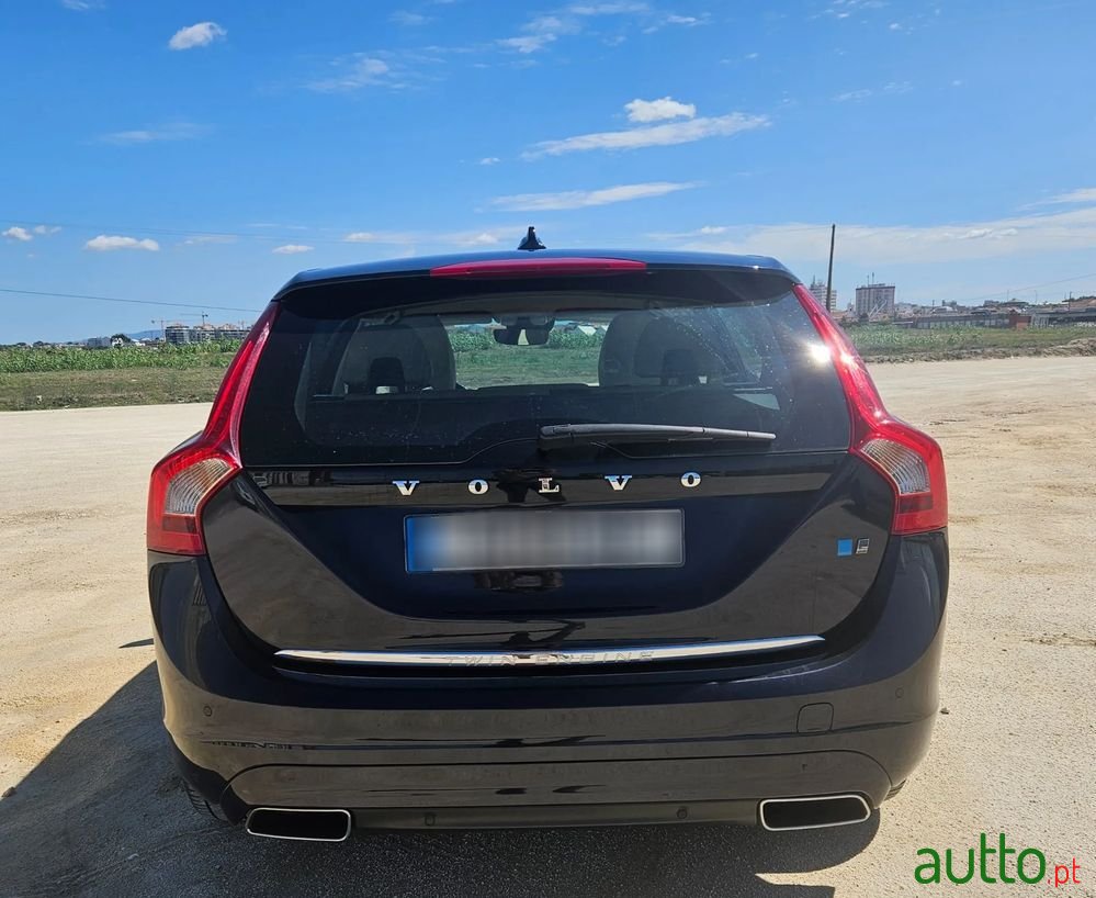 2015' Volvo V60 photo #4
