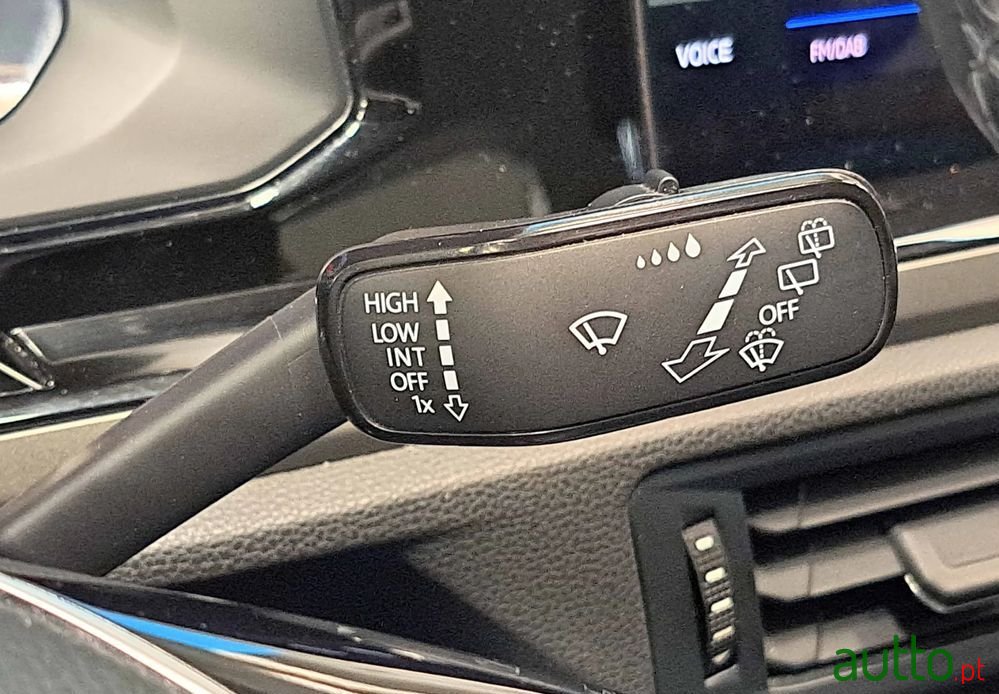 2021' Volkswagen Polo 1.0 Tsi Life photo #6