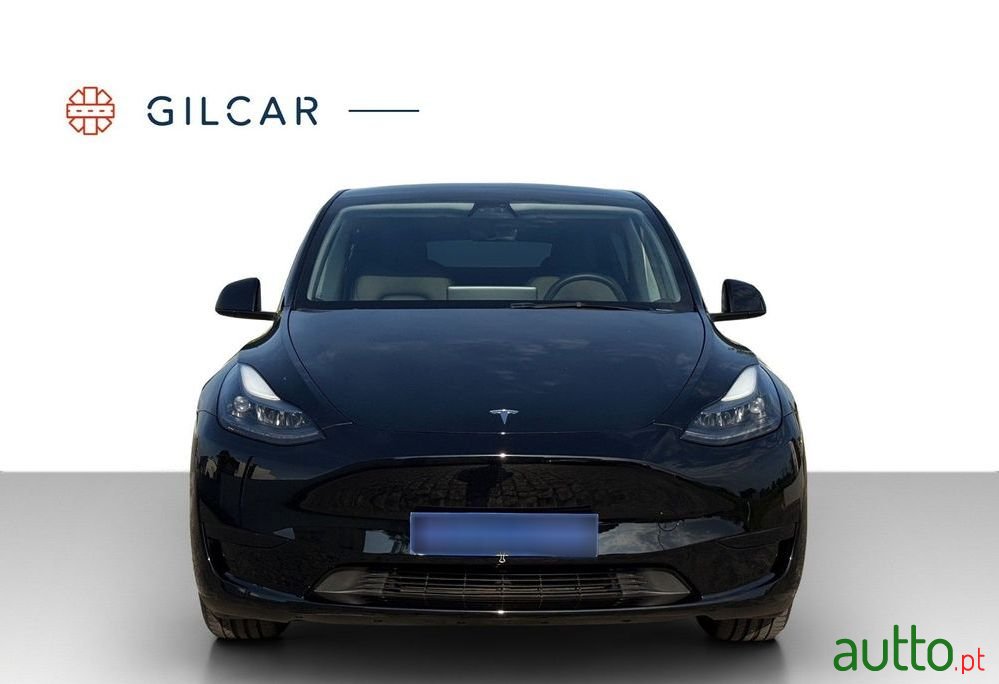 2022' Tesla Model Y Standard Rwd photo #3