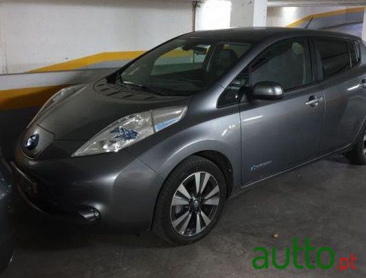 2015' Nissan Leaf photo #3