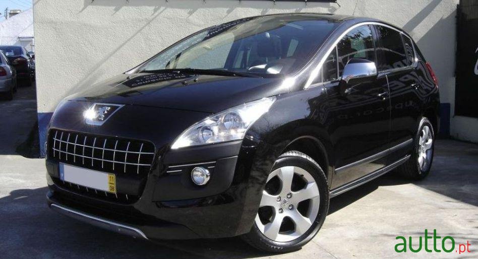 2011' Peugeot 3008 1.6 Hdi Sport photo #2