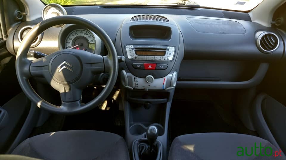 2010' Citroen C1 photo #6