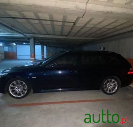 2007' BMW 520 Da Touring photo #2