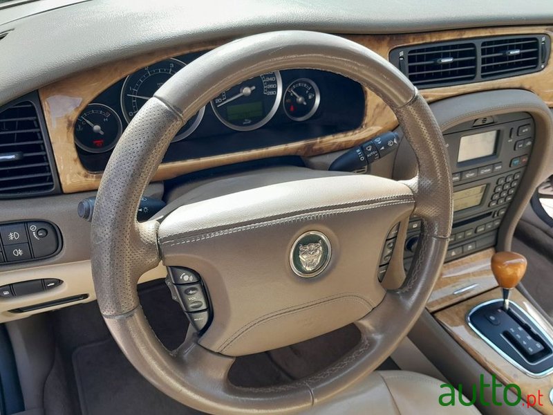 2006' Jaguar S-Type photo #3