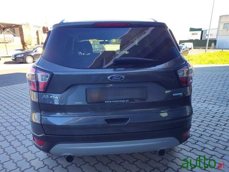 2017' Ford Kuga photo #5