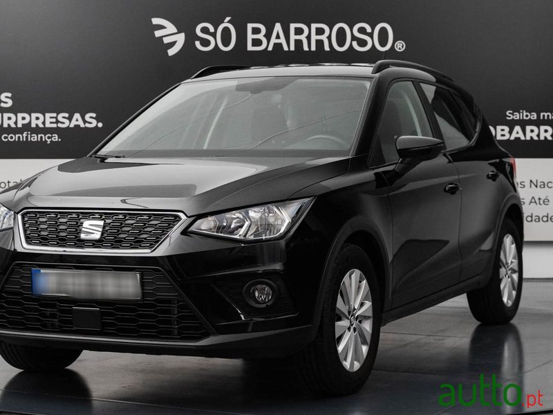 2020' SEAT Arona photo #1