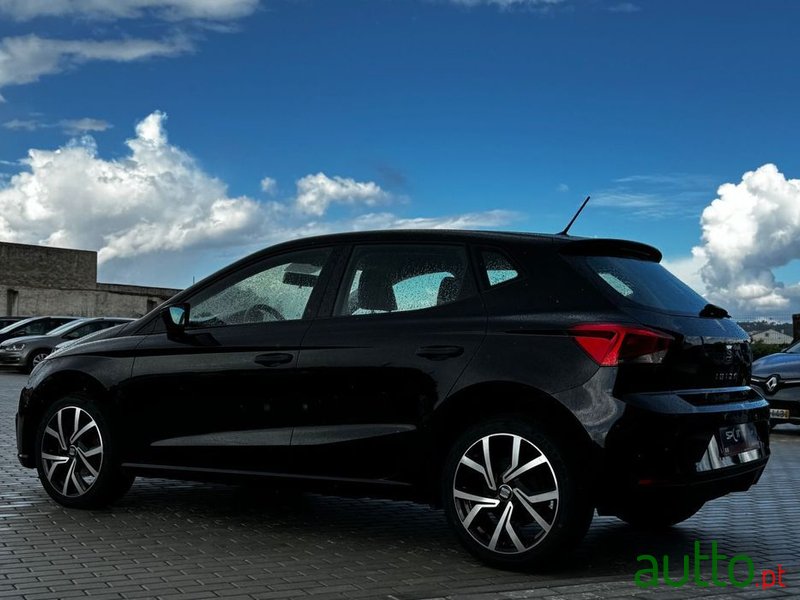 2018' SEAT Ibiza 1.6 Tdi Style photo #5