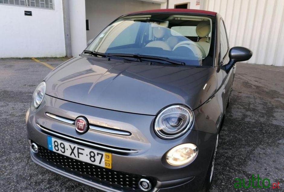 2019' Fiat 500C photo #2