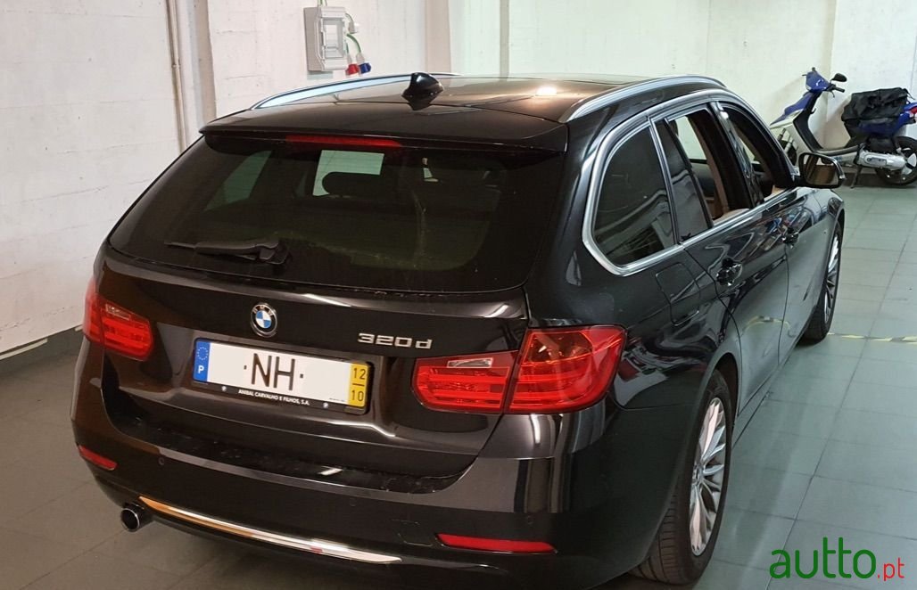 2012' BMW 320 photo #5