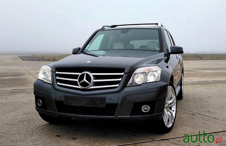 2008' Mercedes-Benz Glk-320 Edition 1 photo #1