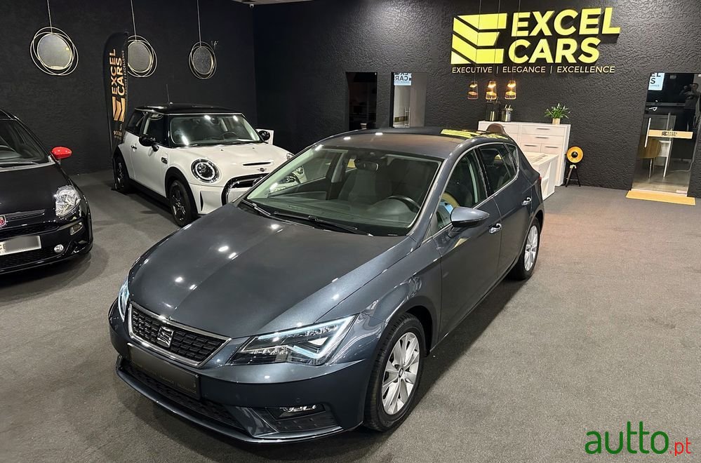 2020' SEAT Leon 1.6 Tdi Xcellence photo #1