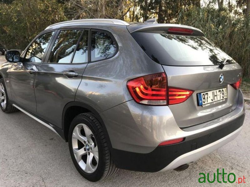 2010' BMW X1 18 D Sdrive photo #1