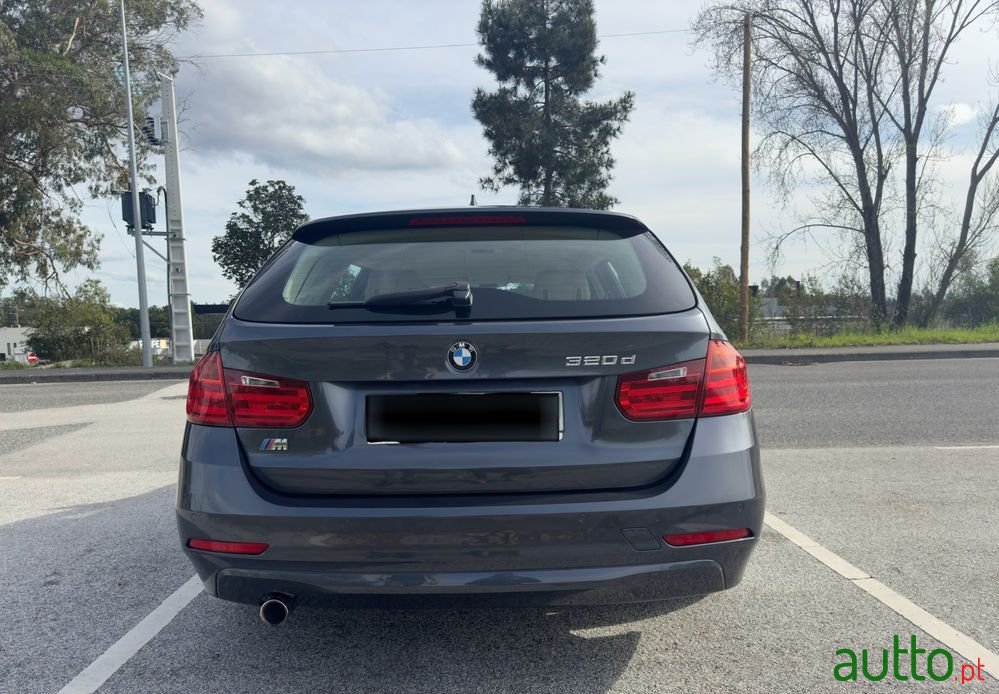 2014' BMW 320 D photo #4