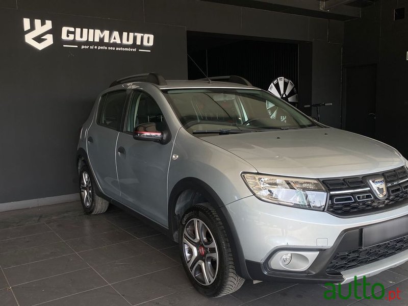 2019' Dacia Sandero 1.0 Sce Comfort photo #1
