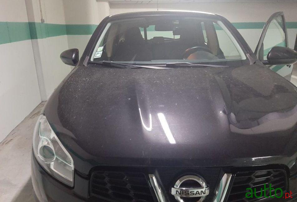 2010' Nissan Qashqai photo #2