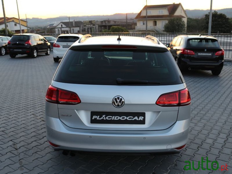 2013' Volkswagen Golf photo #6