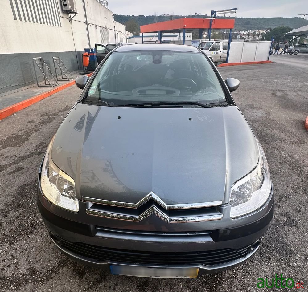 2009' Citroen C4 photo #1