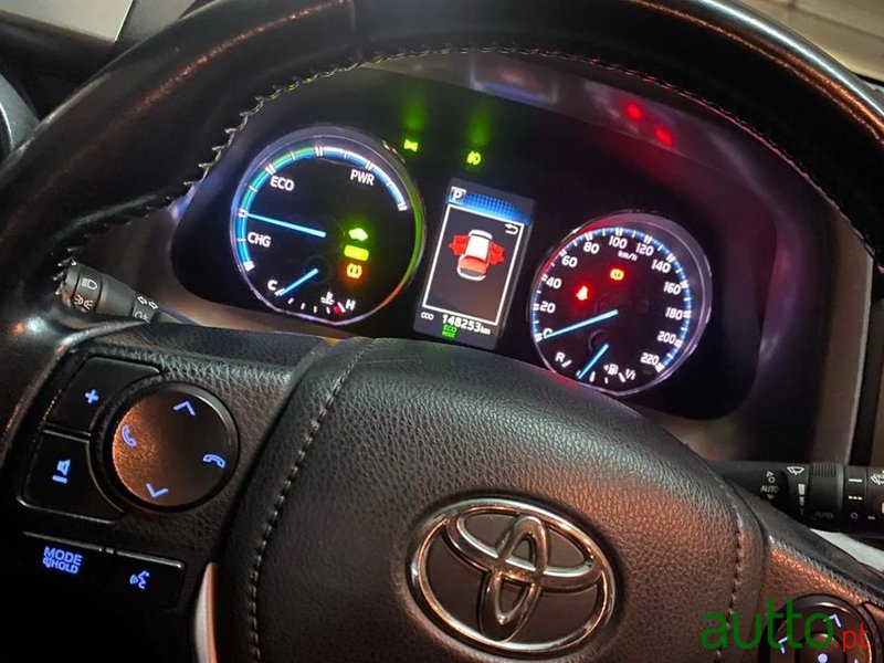 2016' Toyota RAV4 photo #4