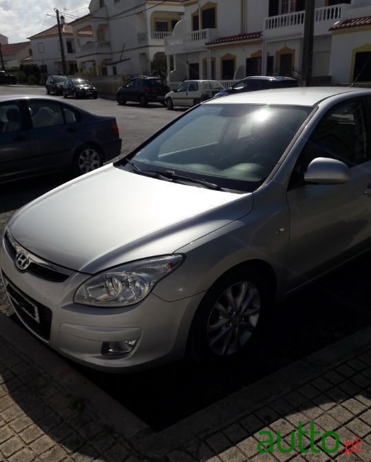 2008' Hyundai i30 photo #2