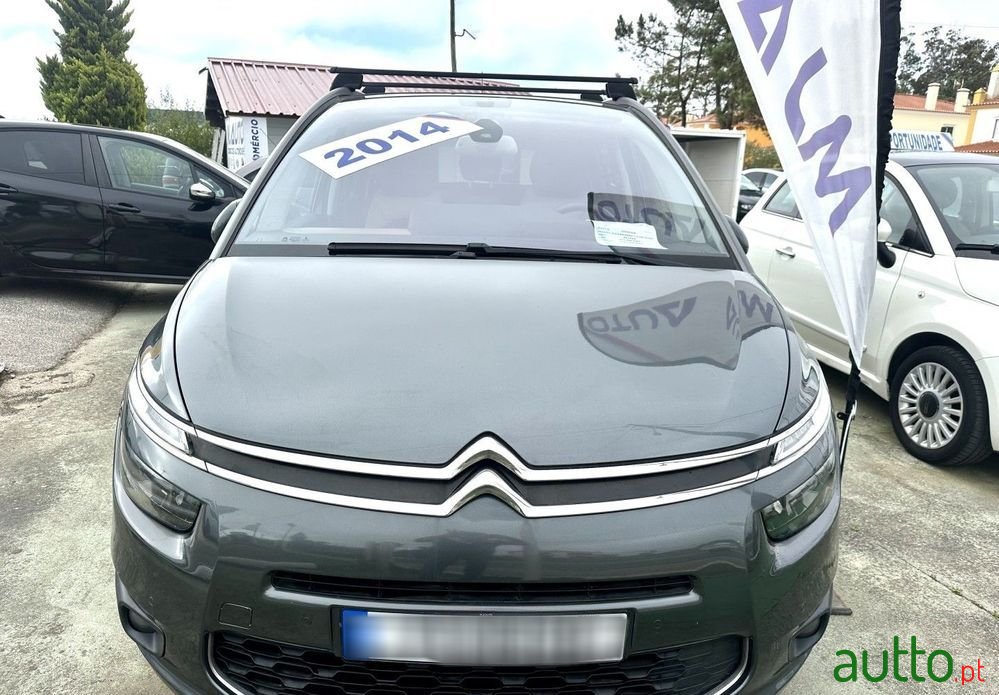 2014' Citroen C4 Grand Picasso photo #5