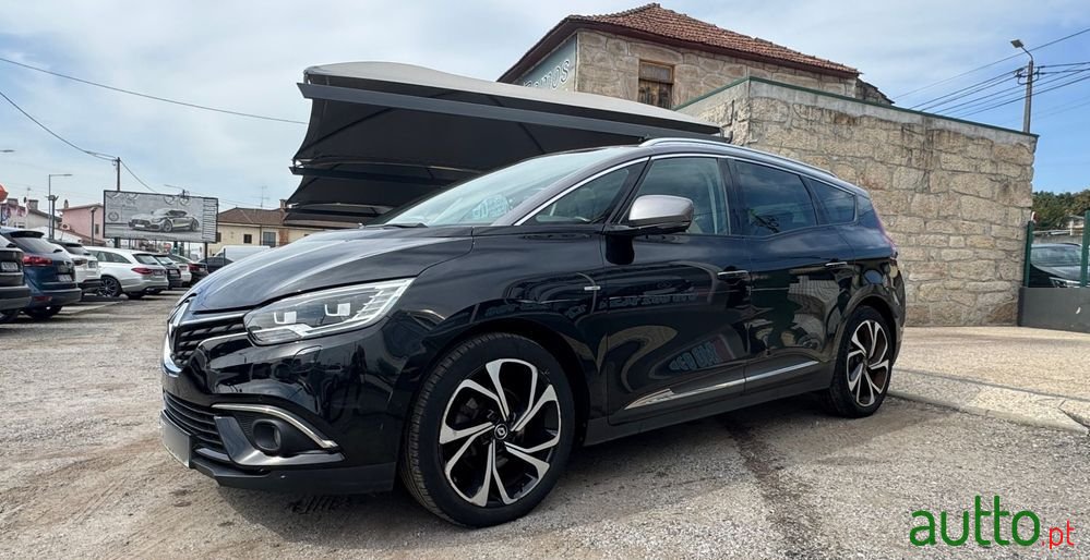 2018' Renault Grand Scenic photo #2