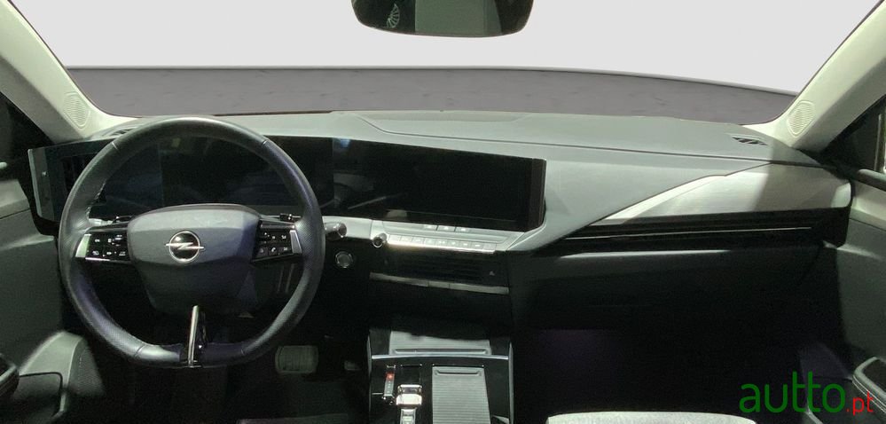 2023' Opel Astra photo #5