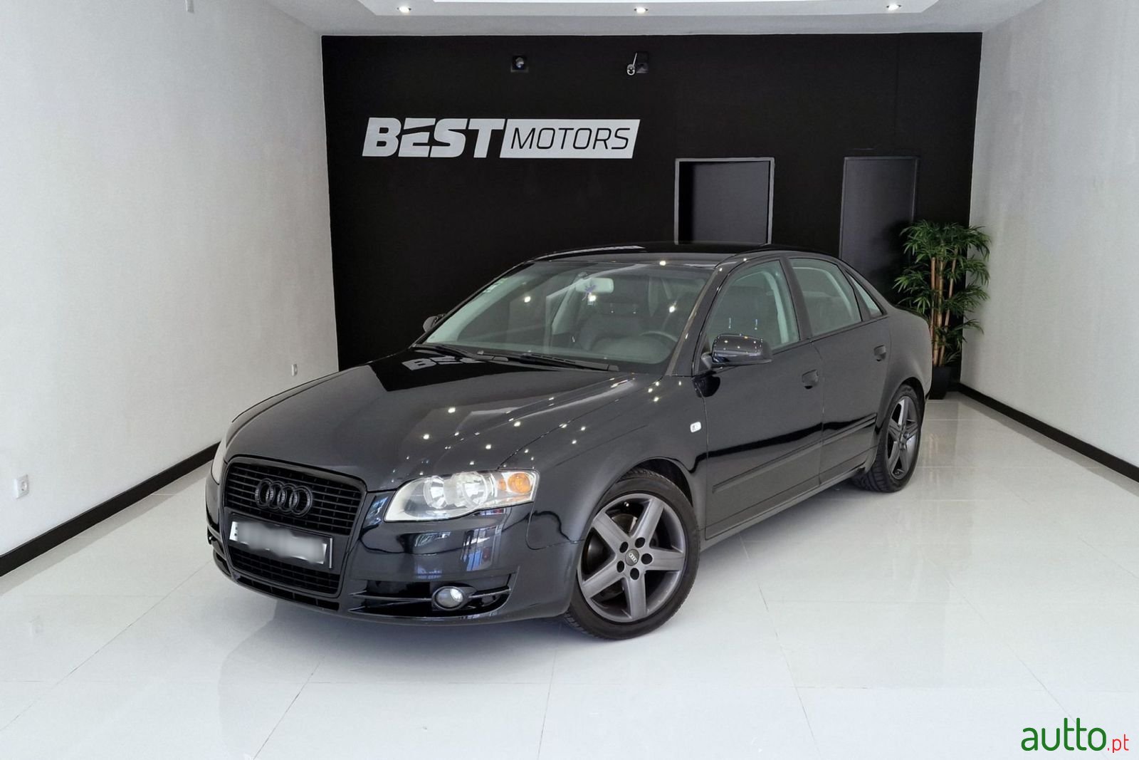 2005' Audi A4 Sport photo #1