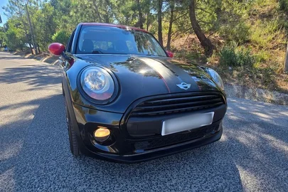 2015' MINI Cooper D 5 Portas