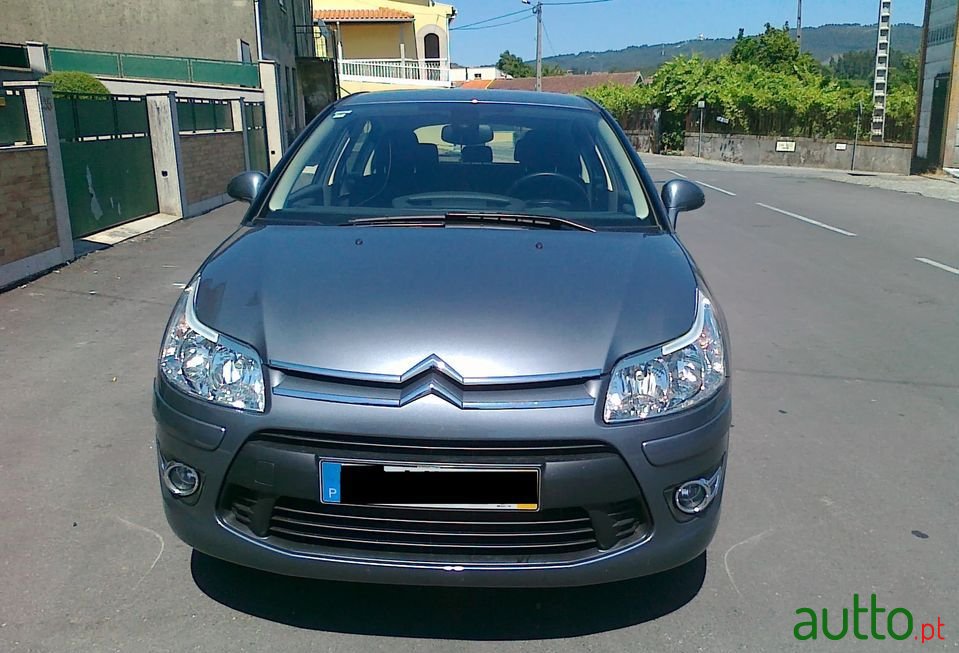 2009' Citroen C4 photo #1