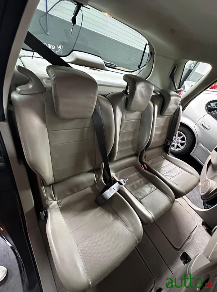 2006' Renault Scenic photo #5