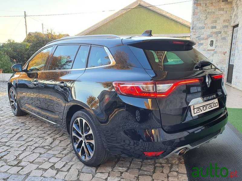 2018' Renault Megane Sport Tourer photo #6