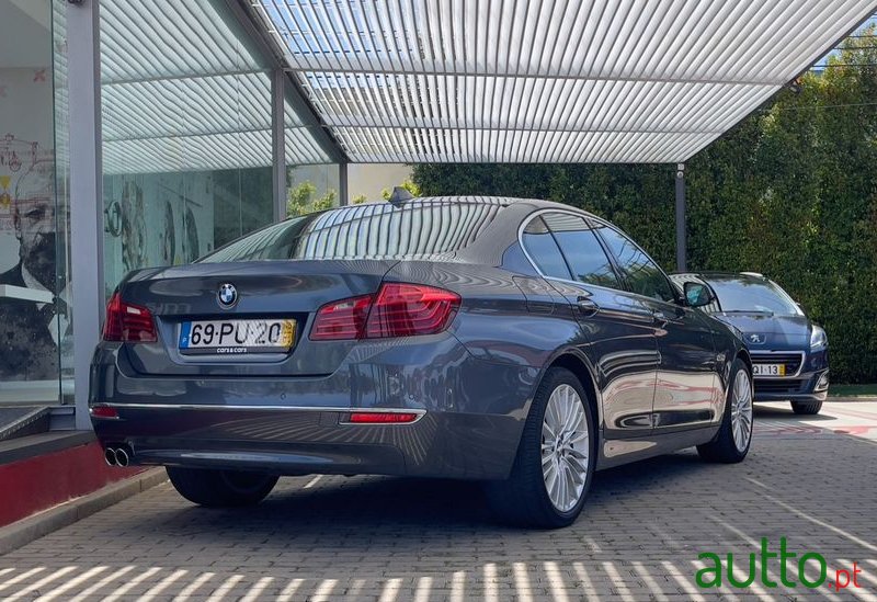 2015' BMW 520 photo #4