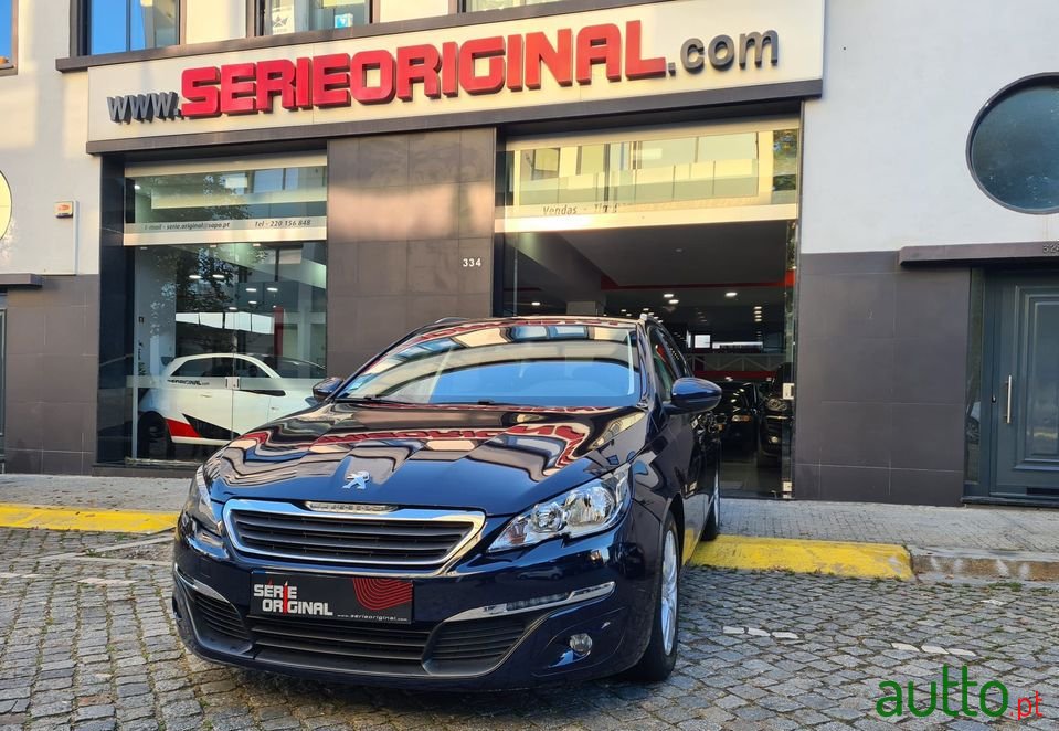 2015' Peugeot 308 Sw photo #1