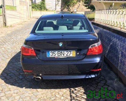 2006' BMW 520 D photo #1
